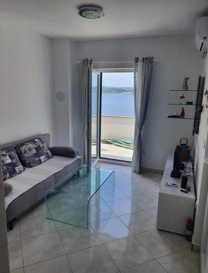 Modern Seeview Apartment Maslenica With Free Wifi, Free Parking, 300M From Beach 외부 사진