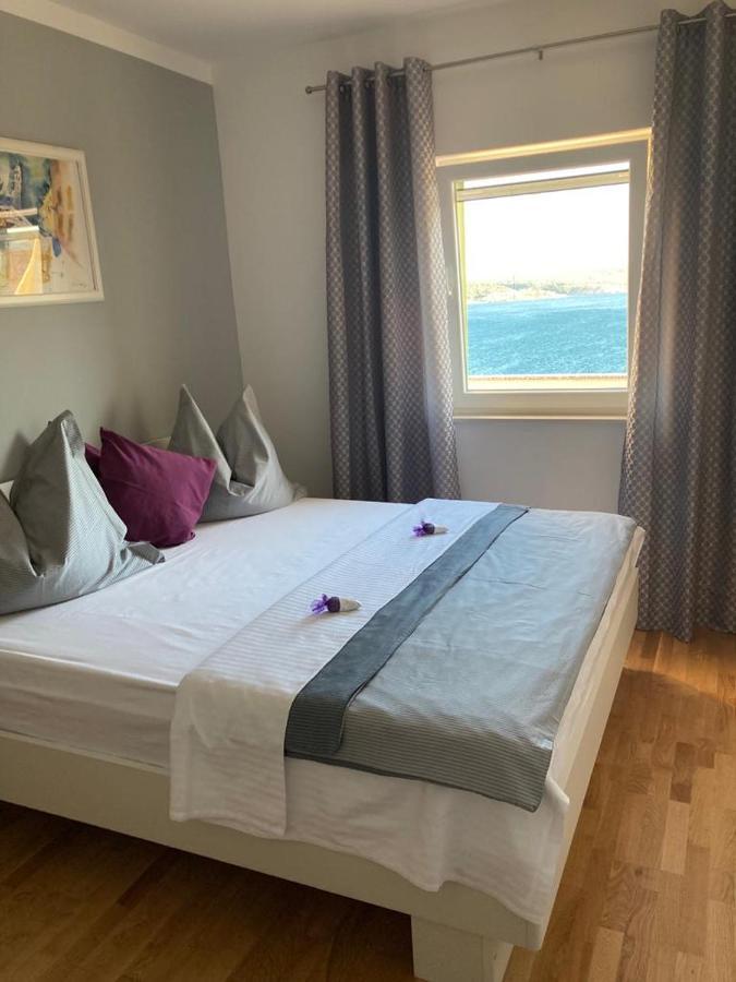 Modern Seeview Apartment Maslenica With Free Wifi, Free Parking, 300M From Beach 외부 사진